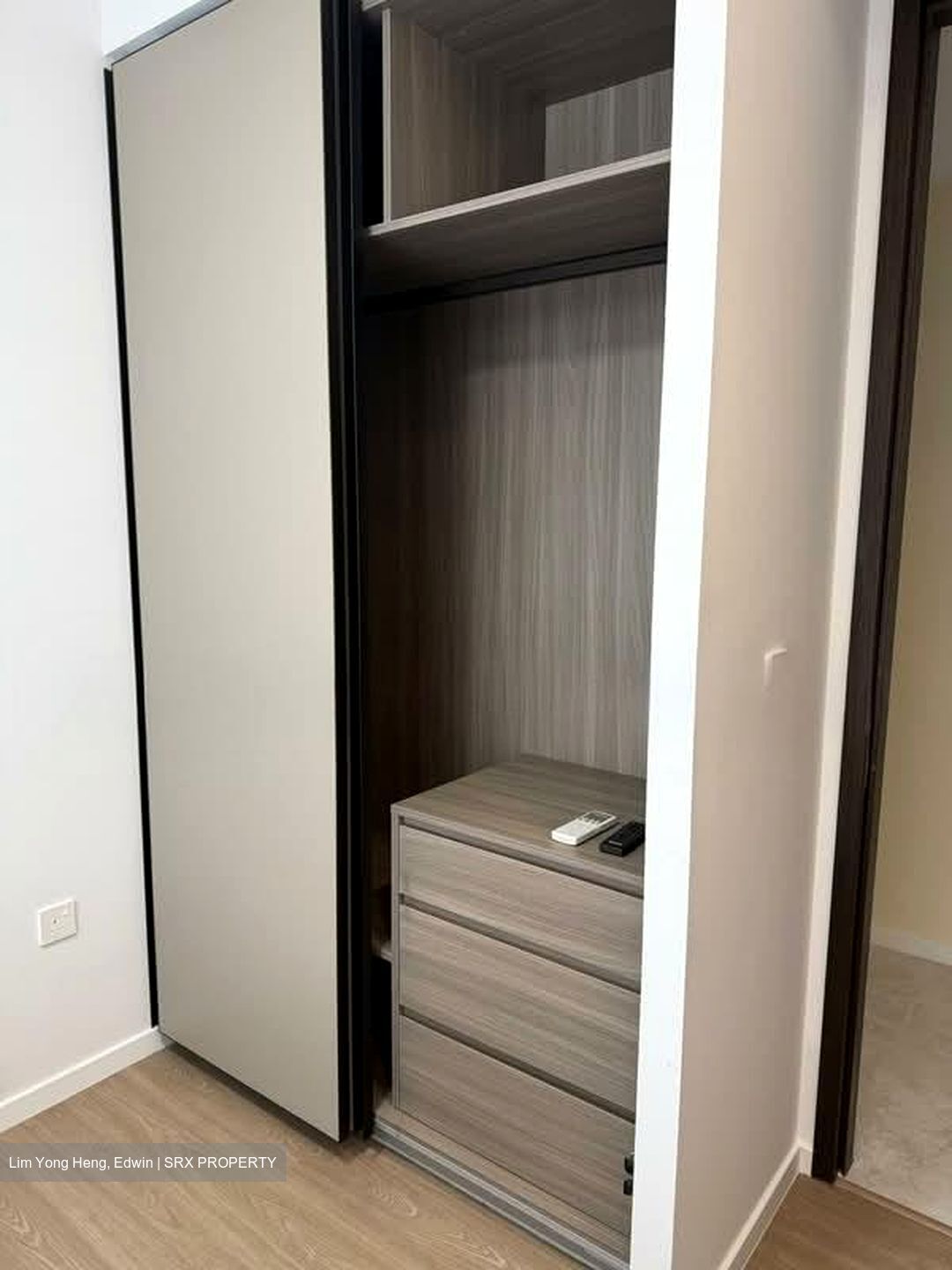 Tenet (D18), Condominium #555552261